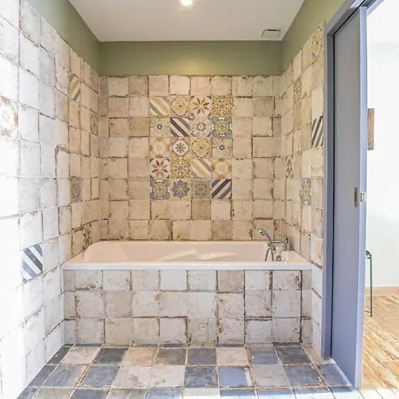 Stunning In With Wifi * Hattenville